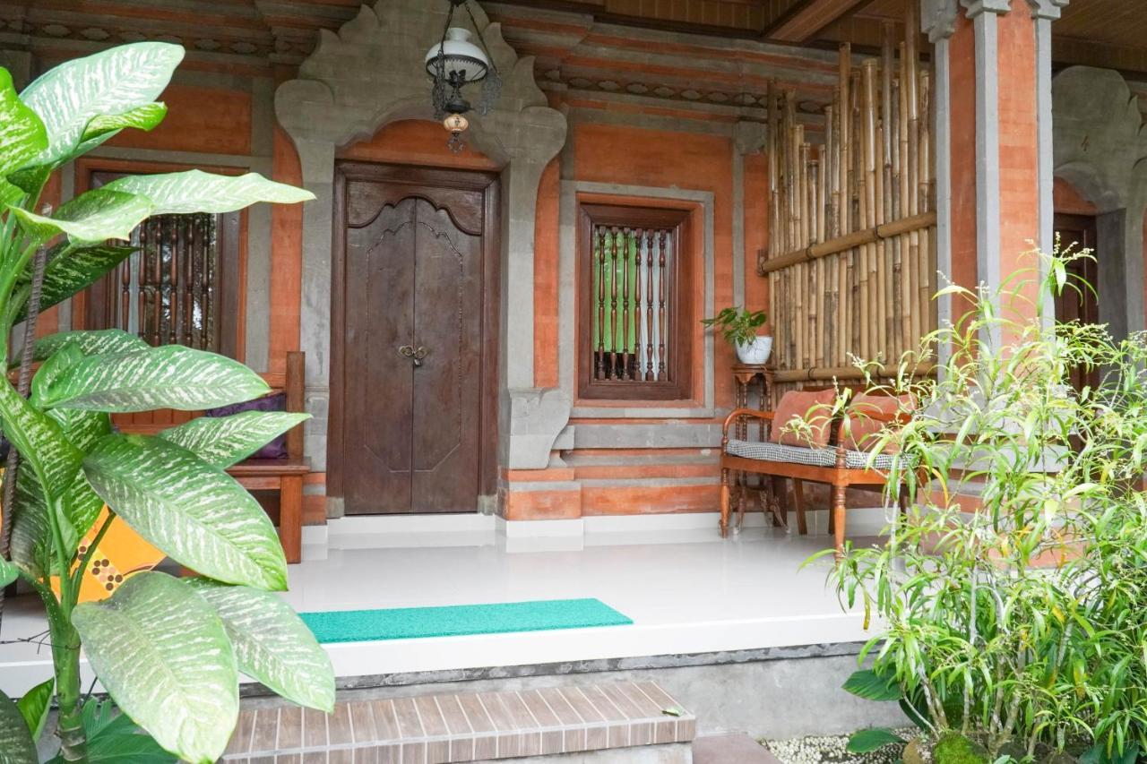 Nirwa Ubud Homestay Exterior photo
